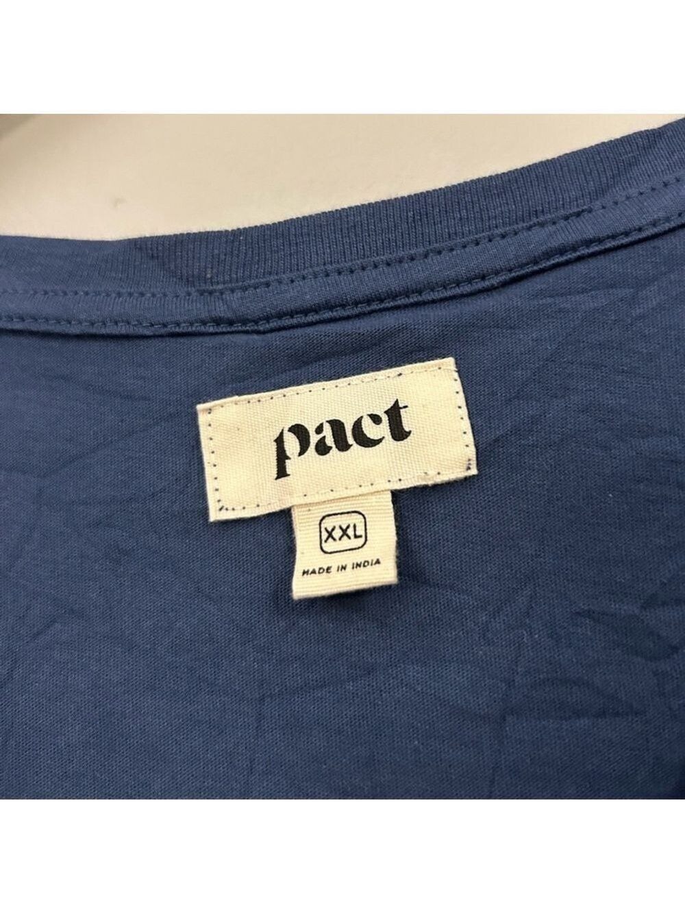 Pact Women's Dark Blue V-Neck Tee XXL Organic Cotton - Picture 4 of 7